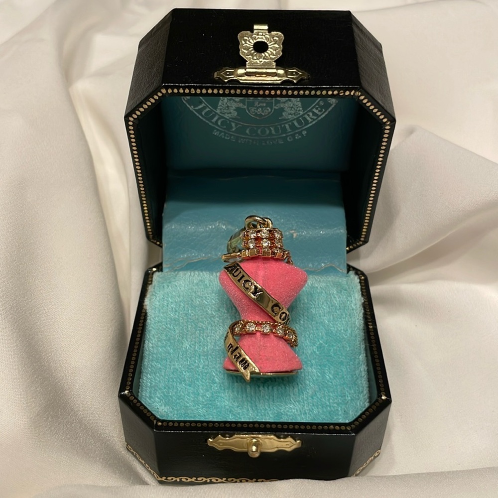 NWT Vintage JUICY COUTURE RHINESTONE BODICE PINK MANNEQUIN Gold Charm Y2K - Picture 3 of 5